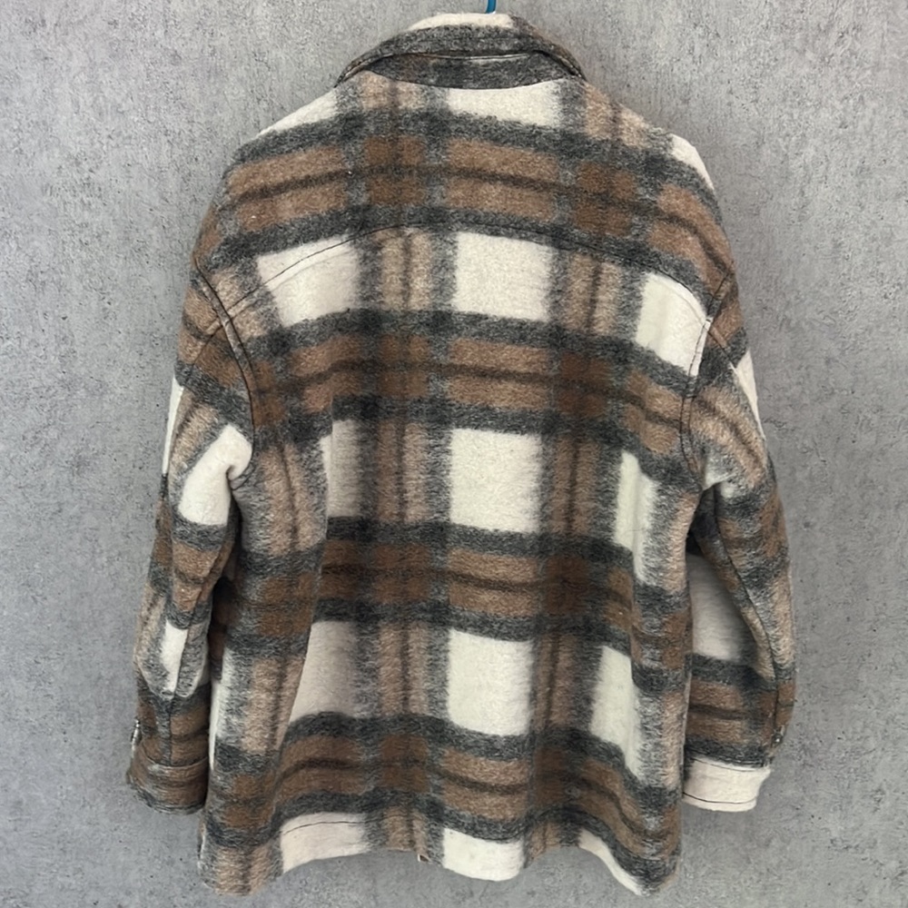 Jacket - Picture 2 of 4